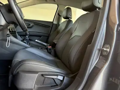 SEAT Leon 2015 - 14000 EUR, 181000 km - AUTO.MOTO.pt - 181000km - foto 46 de 92