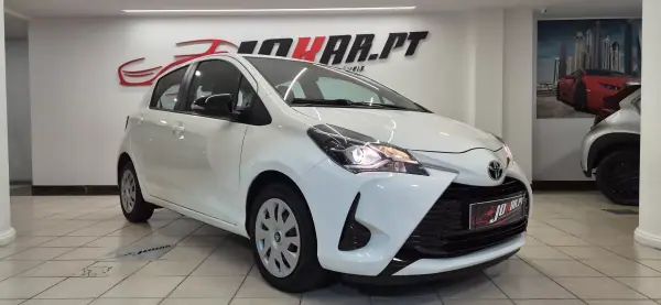 Toyota Yaris 2020 - 12990 EUR, 61278 km - AUTO.MOTO.pt - 61278km - foto 2 de 39