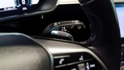 Audi e-tron 2019 - 42900 EUR, 78950 km - AUTO.MOTO.pt - 78950km - foto 35 de 58