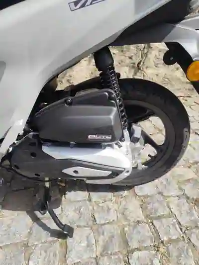 Honda Vision 2026 - 1990 EUR, 1192 km - AUTO.MOTO.pt - 1192km - foto 7 de 15