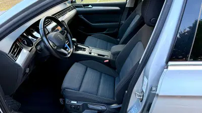 Volkswagen Passat Variant 2021 - 20900 EUR, 148000 km - AUTO.MOTO.pt - 148000km - foto 5 de 20