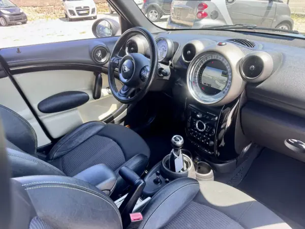 MINI Countryman 2012 - 14990 EUR, 136507 km - AUTO.MOTO.pt - 136507km - foto 14 de 18