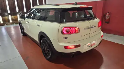 MINI Clubman 2017 - 13890 EUR, 159999 km - AUTO.MOTO.pt - 159999km - foto 10 de 51