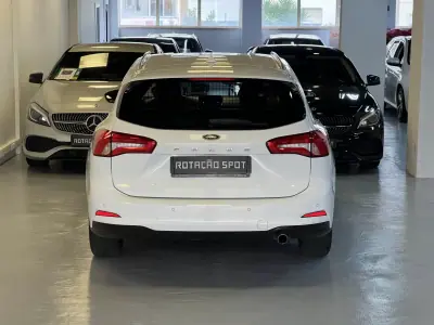 Ford Focus SW 2020 - 12990 EUR, 170000 km - AUTO.MOTO.pt - 170000km - foto 33 de 38