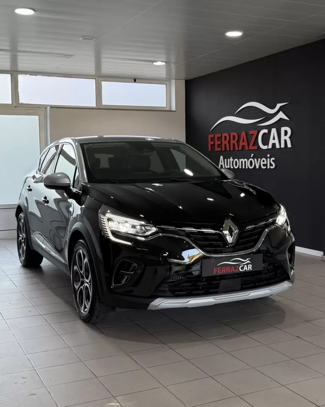 Renault Captur 2022 - 17900 EUR, 90718 km - AUTO.MOTO.pt - 90718km - foto 20 de 49