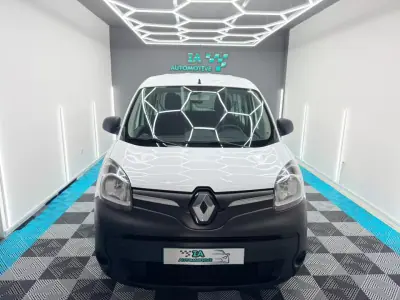 Renault 2016 - 7500 EUR, 38000 km - AUTO.MOTO.pt - 38000km - foto 2 de 16