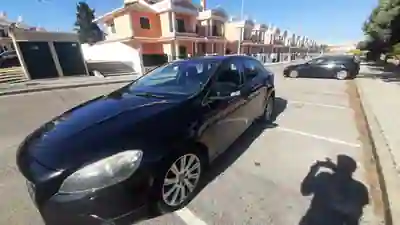Volvo V40 2015 — foto 5 de 15