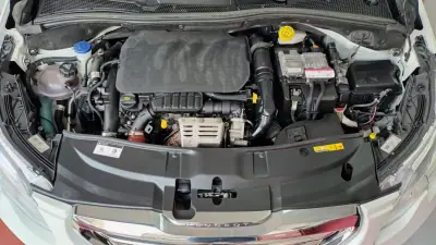 Peugeot 2008 2015 - 11490 EUR, 92490 km - AUTO.MOTO.pt - 92490km - foto 68 de 72