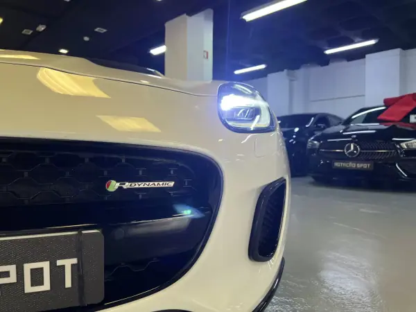 Jaguar F-Type 2019 - 47990 EUR, 45000 km - AUTO.MOTO.pt - 45000km - foto 39 de 47