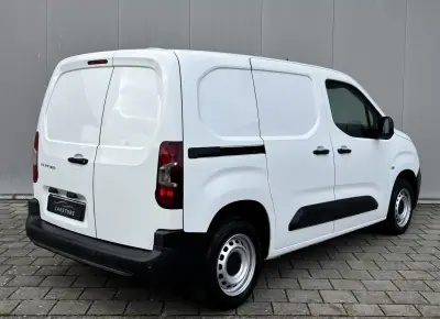 Peugeot Partner 1.6 BlueHdi 100cv Premium 2020 - 13990 EUR, 135000 km - AUTO.MOTO.pt - 135000km - foto 6 de 35