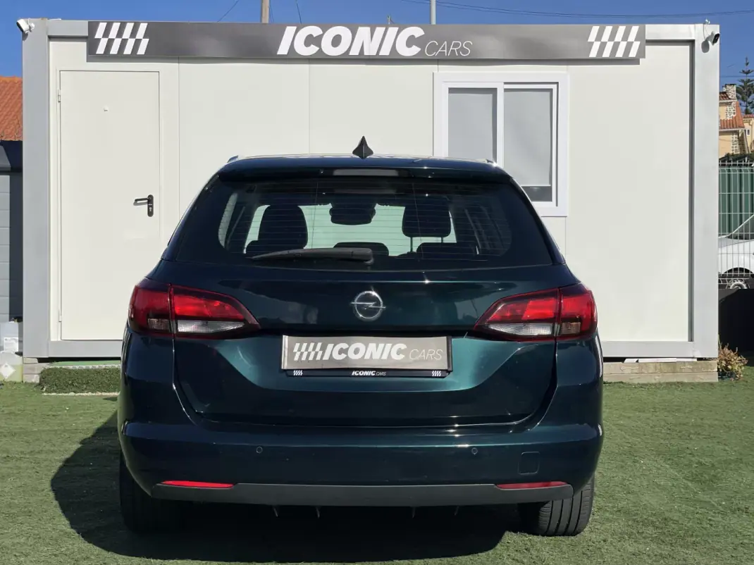 Opel Astra Sports Tourer 2017 - 9500 EUR, 131350 km - AUTO.MOTO.pt - 131350km - foto 5 de 33