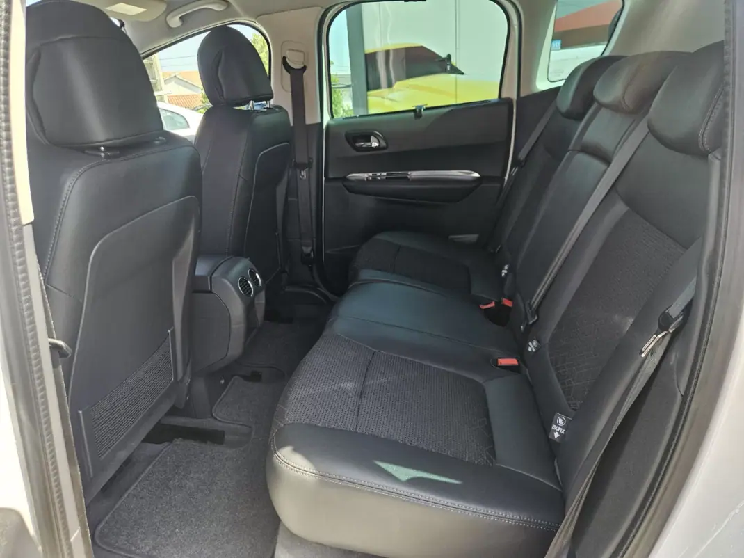 Peugeot 3008 2016 - 13550 EUR, 128500 km - 128500km - foto 22 de 38
