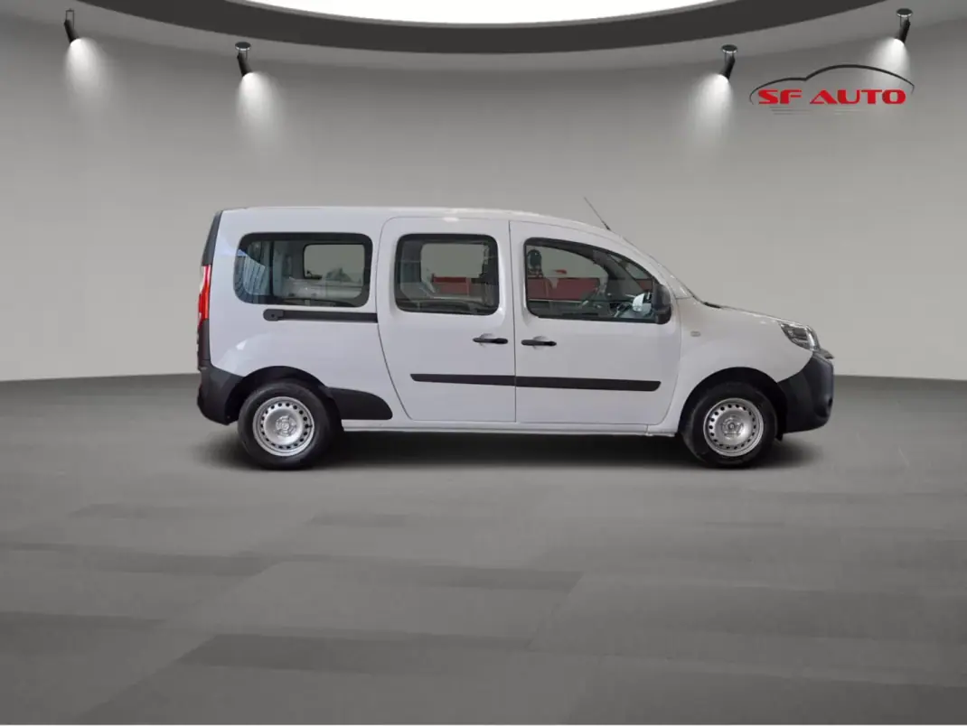 Renault Kangoo Express 1.5 BLUEHDI 2021 - 11490 EUR, 89330 km - AUTO.MOTO.pt - 89330km - foto 7 de 17