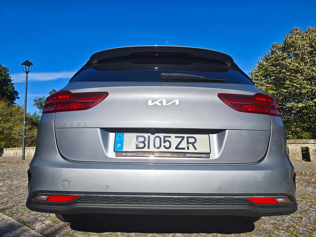 Kia Ceed SW 2024 - 17000 EUR, 56500 km - 56500km - foto 5 de 15