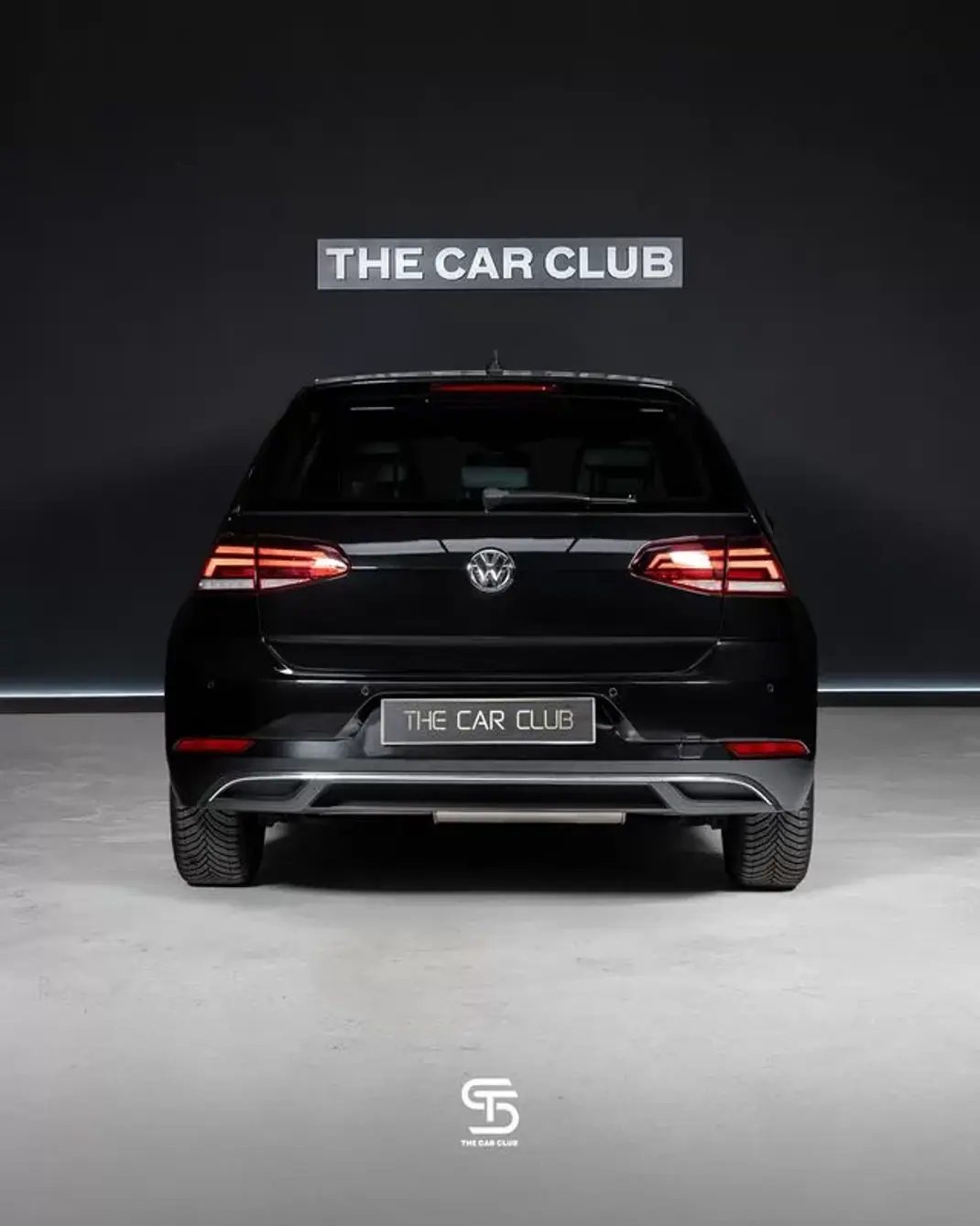 Volkswagen Golf 2018 - 15950 EUR, 151000 km - AUTO.MOTO.pt - 151000km - foto 4 de 23