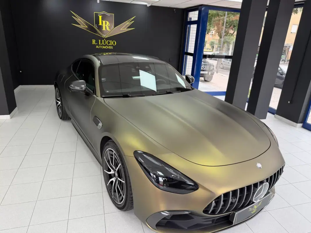 Mercedes-Benz AMG GT 2025 - 145000 EUR, 8890 km - 8890km - foto 9 de 40