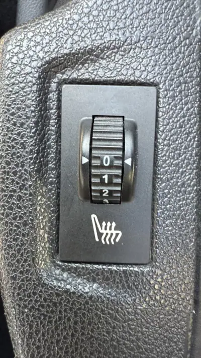 Peugeot RCZ 2015 - 17900 EUR, 144034 km - AUTO.MOTO.pt - 144034km - foto 56 de 64