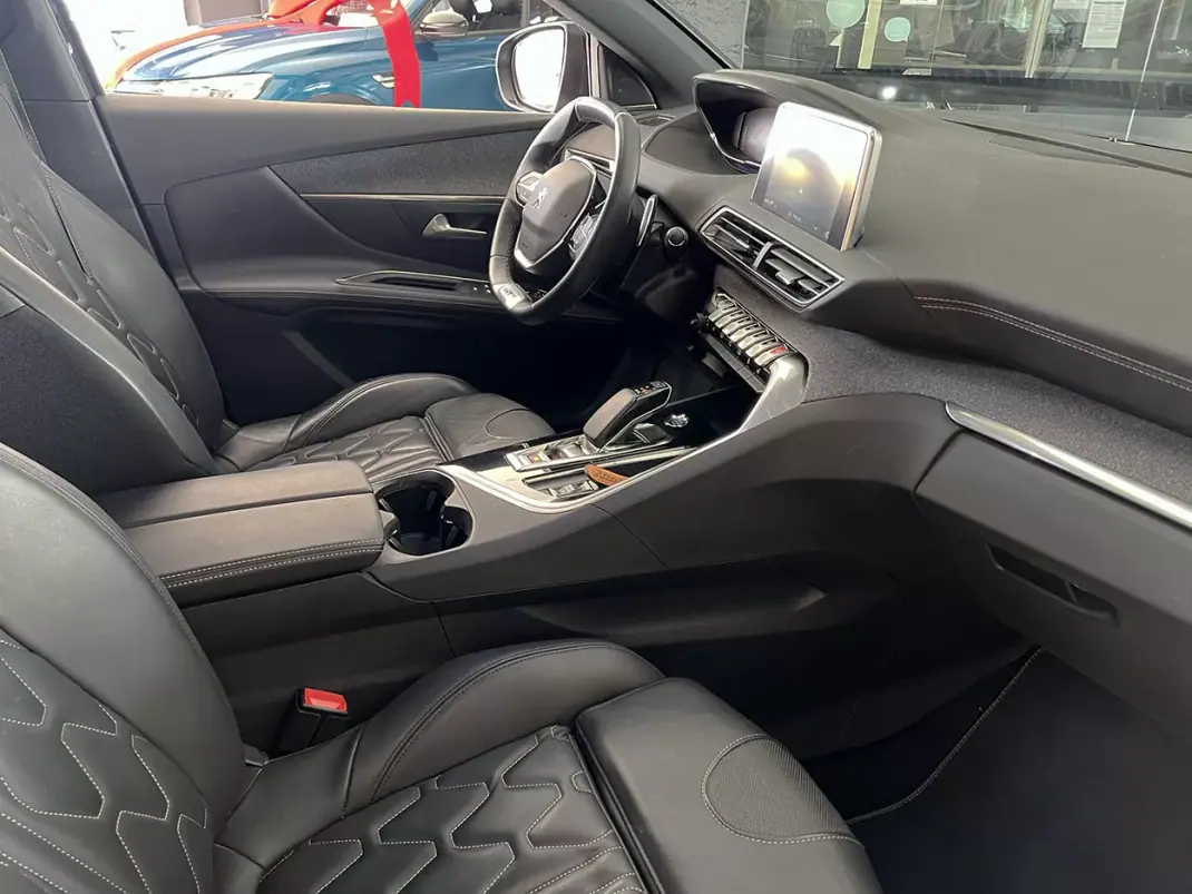 Peugeot 3008 2020 - 18900 EUR, 116429 km - AUTO.MOTO.pt - 116429km - foto 18 de 26