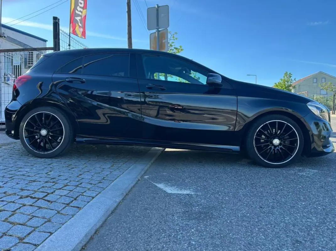 Mercedes-Benz A 180 2017 - 19900 EUR, 108222 km - AUTO.MOTO.pt - 108222km - foto 10 de 32