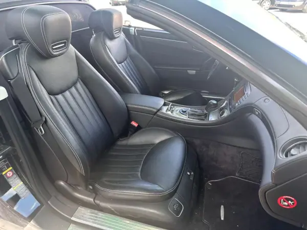 Mercedes-Benz SL 350 2009 - 38900 EUR, 146500 km - AUTO.MOTO.pt - 146500km - foto 12 de 14