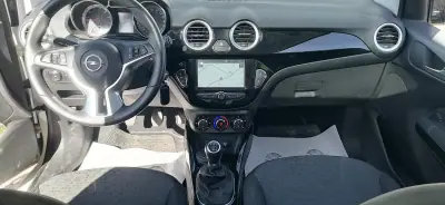 Opel Adam 2019 - 12800 EUR, 15040 km - AUTO.MOTO.pt - 15040km - foto 3 de 12