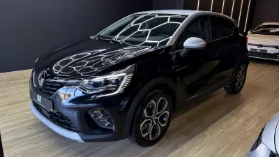 Renault Captur 2023 - 16770 EUR, 70000 km - AUTO.MOTO.pt - 70000km - foto 3 de 47