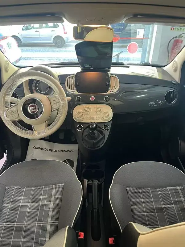 Fiat 500C 2020 - 12650 EUR, 53234 km - AUTO.MOTO.pt - 53234km - foto 44 de 48