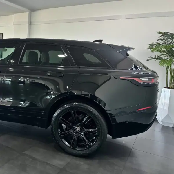 Land Rover Range Rover Velar 2019 - 45000 EUR, 75000 km - AUTO.MOTO.pt - 75000km - foto 2 de 8