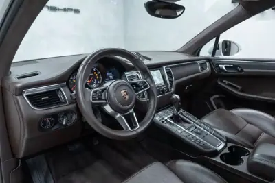 Porsche Macan 2016 - 47950 EUR, 132000 km - 132000km - foto 16 de 53