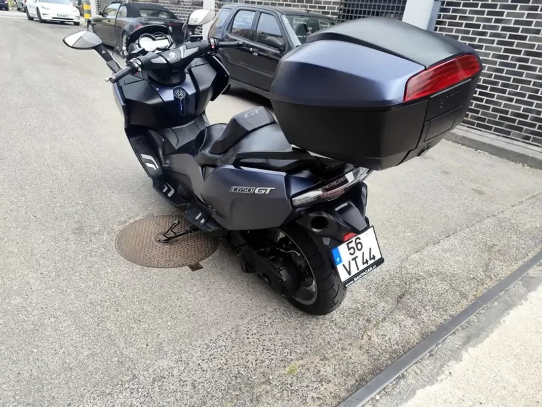 BMW C 650 GT 2018 - 5980 EUR, 54000 km - AUTO.MOTO.pt - 54000km - foto 8 de 20