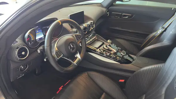 Mercedes-Benz AMG GT 2016 - 119500 EUR, 59841 km - AUTO.MOTO.pt - 59841km - foto 6 de 63