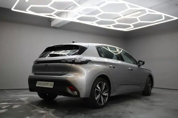 Peugeot 308 2023 - 22900 EUR, 55300 km - AUTO.MOTO.pt - 55300km - foto 9 de 25