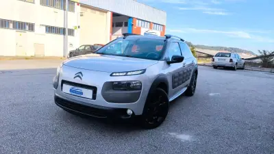 Citroën C4 Cactus 2015 - 9900 EUR, 158000 km - AUTO.MOTO.pt - 158000km - foto 13 de 22