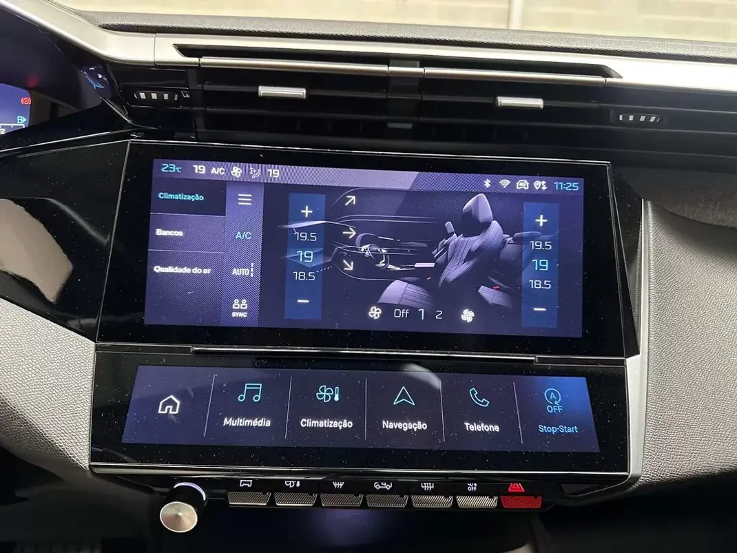 Peugeot 308 2023 - 19950 EUR, 12952 km - AUTO.MOTO.pt - 12952km - foto 18 de 50