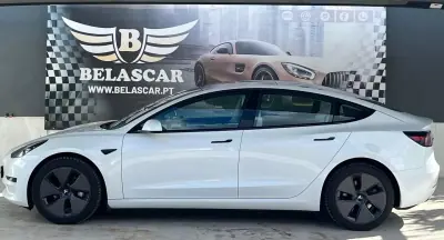 Tesla Model 3 2022 - 28500 EUR, 49000 km - AUTO.MOTO.pt - 49000km - foto 3 de 13