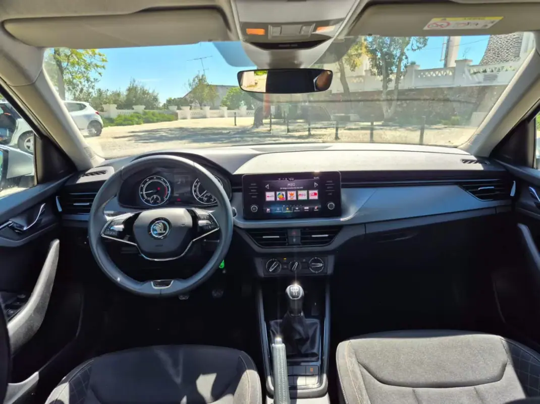 Skoda Kamiq 2023 - 18900 EUR, 24682 km - AUTO.MOTO.pt - 24682km - foto 5 de 20