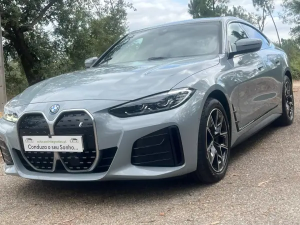 BMW i4 2023 - 41750 EUR, 74000 km - AUTO.MOTO.pt - 74000km - foto 42 de 86