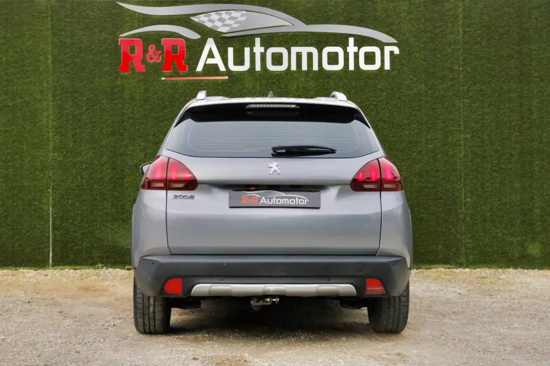 Peugeot 2008 2017 - 12900 EUR, 100000 km - AUTO.MOTO.pt - 100000km - foto 7 de 27