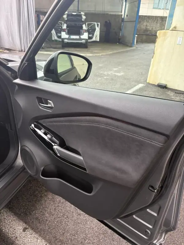 Nissan Juke 2022 - 19000 EUR, 45112 km - AUTO.MOTO.pt - 45112km - foto 3 de 12