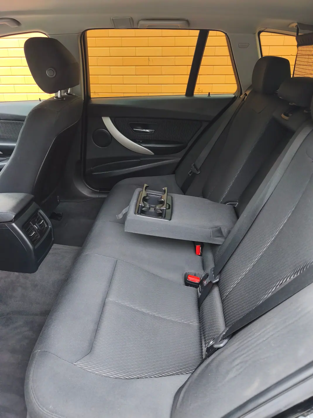 BMW 316 2014 - 13900 EUR, 280000 km - 280000km - foto 11 de 15