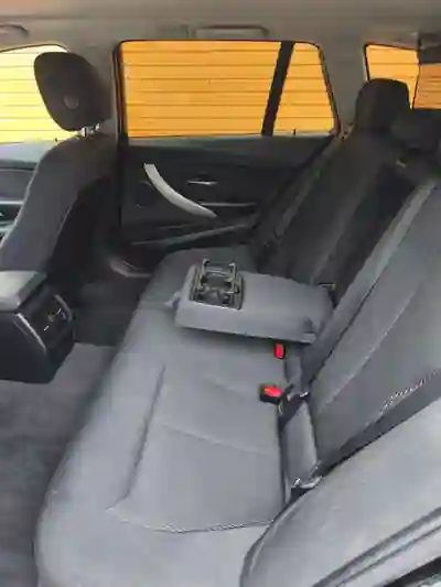 BMW 316 2014 - 13900 EUR, 280000 km - 280000km - foto 11 de 15