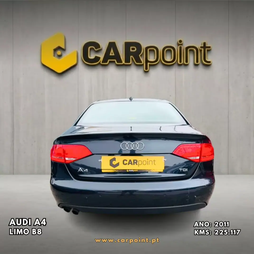 Audi A4 2011 - 13900 EUR, 225117 km - 225117km - foto 5 de 10
