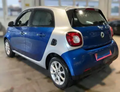 Smart ForFour 2016 - 12995 EUR, 98900 km - AUTO.MOTO.pt - 98900km - foto 2 de 6