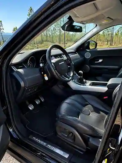 Land Rover Range Rover Evoque 2014 - 16900 EUR, 134800 km - 134800km - foto 12 de 13