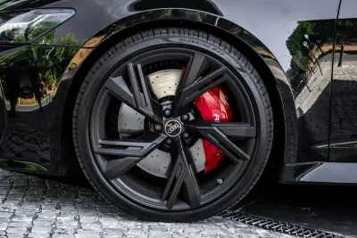 Audi RS6 Avant 2021 - 114000 EUR, 74634 km - AUTO.MOTO.pt - 74634km - foto 6 de 51