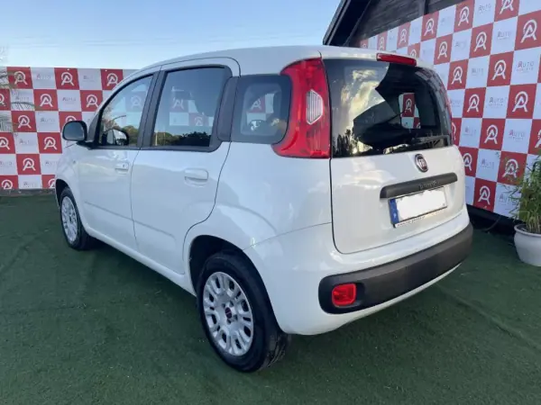 Fiat Panda 2021 - 11490 EUR, 65600 km - AUTO.MOTO.pt - 65600km - foto 3 de 15