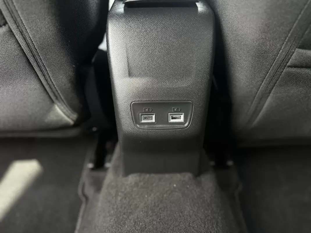 Peugeot 2008 2024 - 24750 EUR, 12000 km - AUTO.MOTO.pt - 12000km - foto 13 de 38