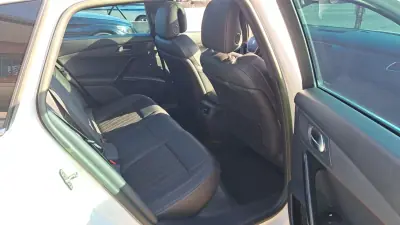 Peugeot 508 RXH 2012 - 8900 EUR, 236877 km - AUTO.MOTO.pt - 236877km - foto 14 de 33