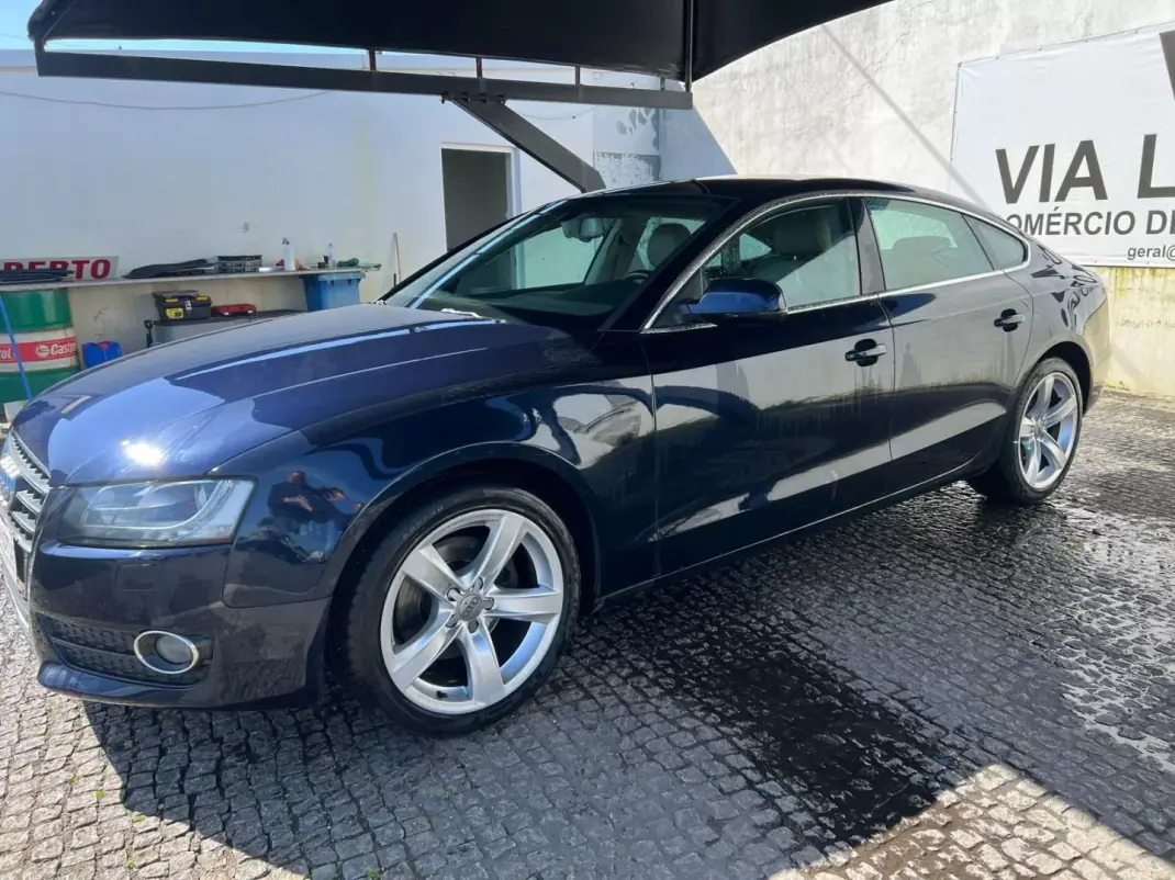 Audi A5 Sportback 2010 - 16500 EUR, 116235 km - AUTO.MOTO.pt - 116235km - foto 3 de 13