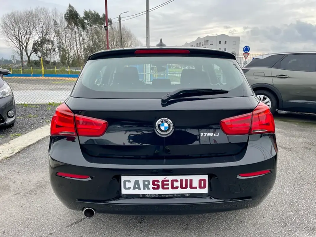 BMW 116 2015 - 14500 EUR, 168170 km - AUTO.MOTO.pt - 168170km - foto 6 de 24